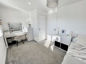 Bedroom- click for photo gallery